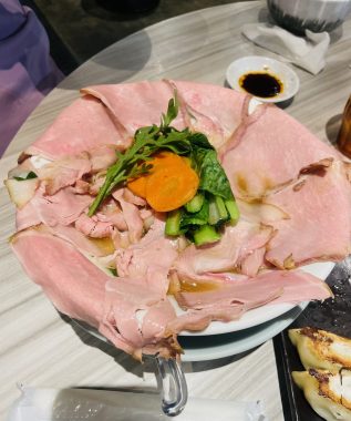 ビションフリーゼ　おもち 自分の事ですが  奥歯が割れちゃった（私です） IMG_3407-317x380