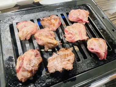 お誕生日 ビションフリーゼ　おもち  牛タンよし田さんで前祝い☆ IMG_4068-380x285
